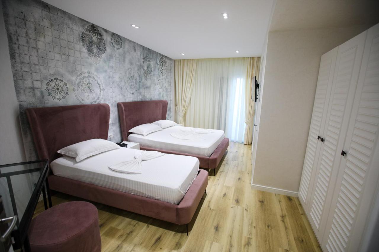 Blue Boutique Hotel Dhërmi Eksteriør bilde